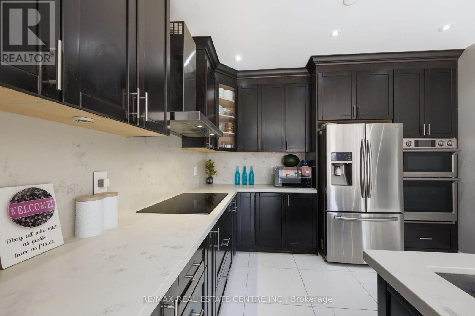 54 Lockburn Crescent, Brampton, Ontario  L7A 3W8 - Photo 14 - W13711490