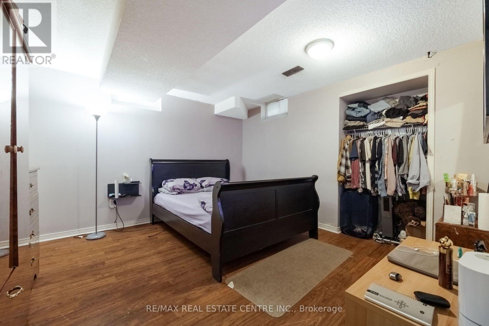 54 Lockburn Crescent, Brampton, Ontario  L7A 3W8 - Photo 36 - W13711490