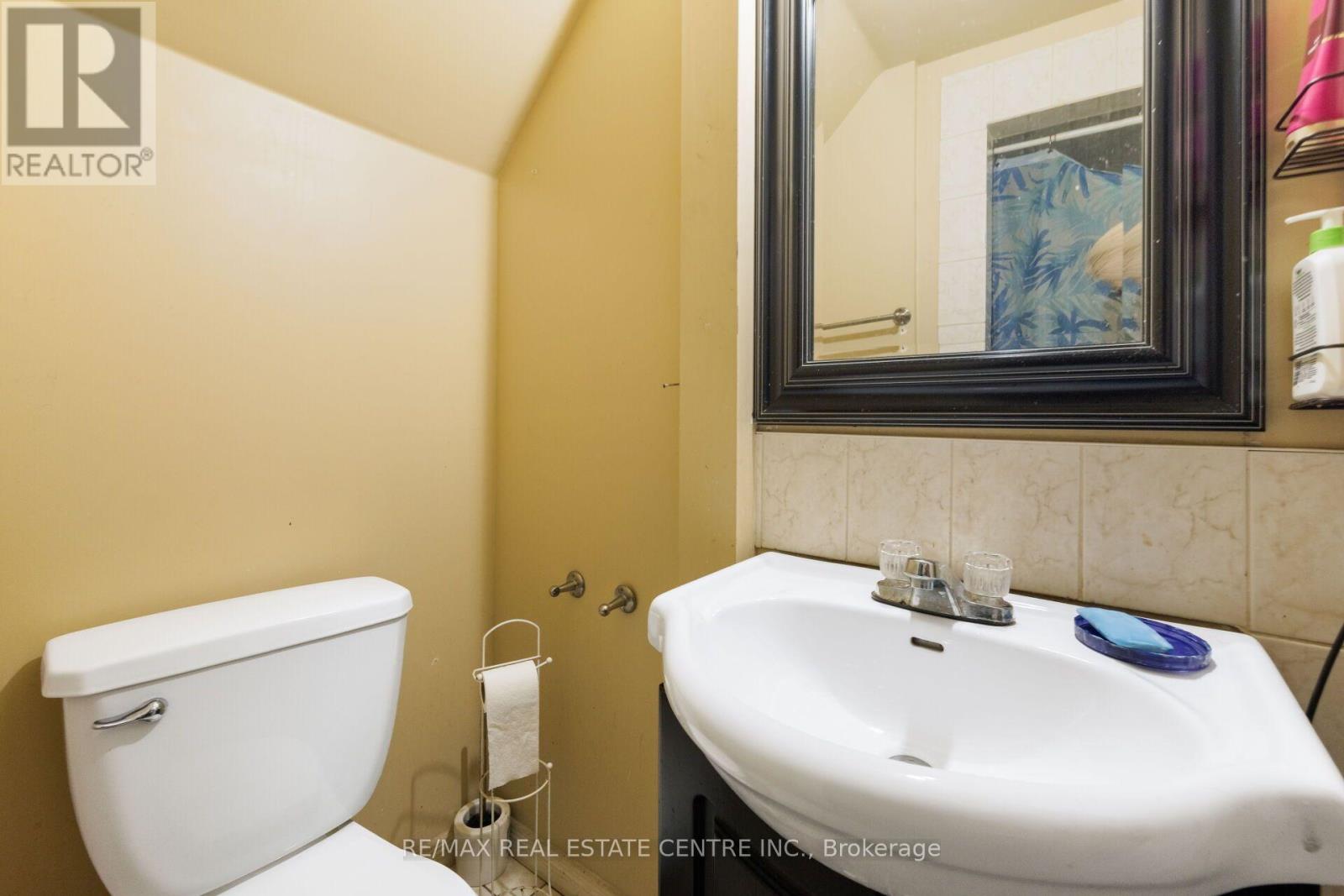 54 Lockburn Crescent, Brampton, Ontario  L7A 3W8 - Photo 39 - W13711490