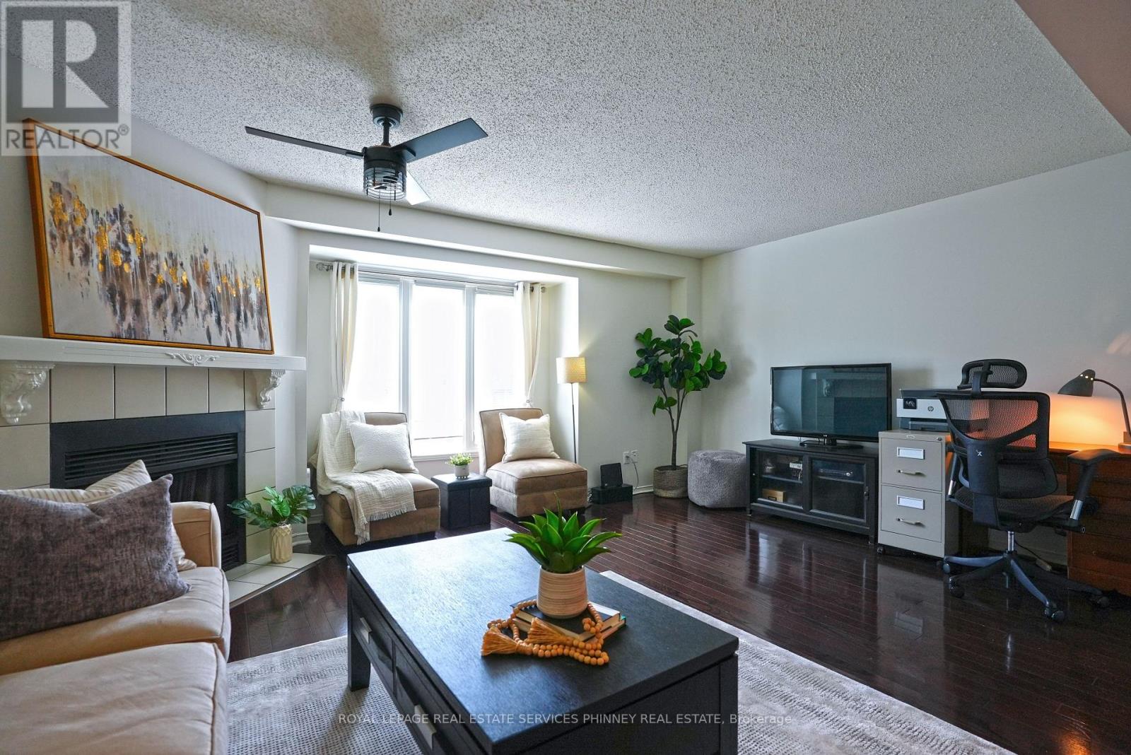28 - 3140 Fifth Line W, Mississauga, Ontario  L5L 1A2 - Photo 3 - W13711544