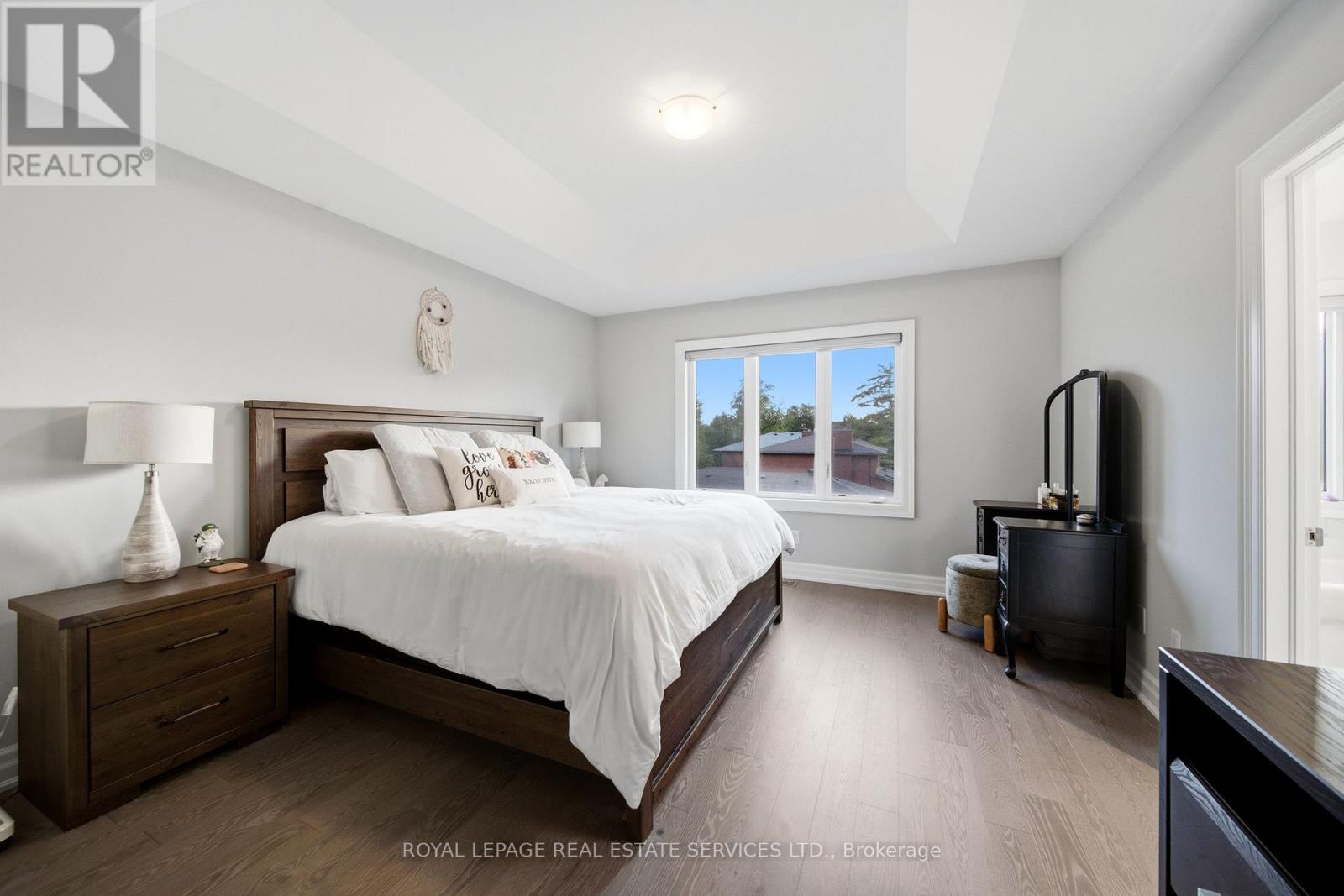 98 Foch Avenue S, Toronto, Ontario  M8W 3X8 - Photo 28 - W13711560