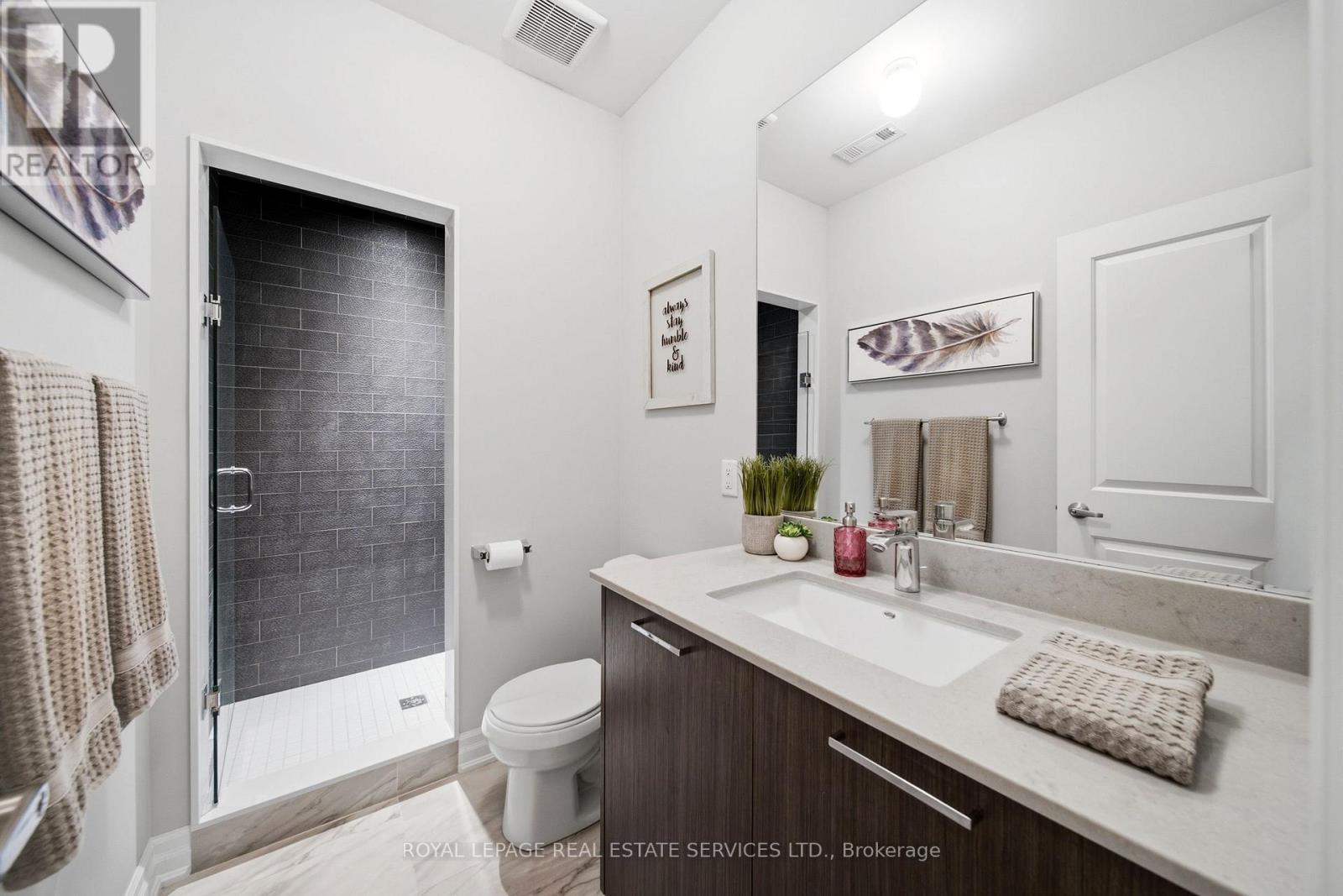 98 Foch Avenue S, Toronto, Ontario  M8W 3X8 - Photo 40 - W13711560