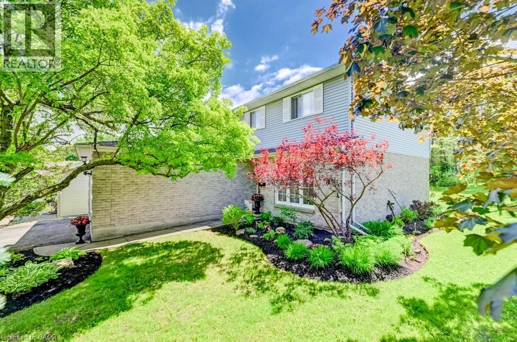 469 WESTVALE Drive, Waterloo, Ontario