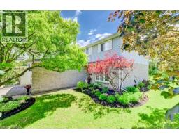 469 WESTVALE Drive, Waterloo, Ontario