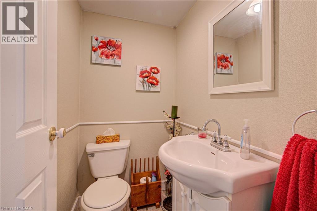 1032 Gore Road, Hamilton, Ontario  N0B 2J0 - Photo 17 - 40842943