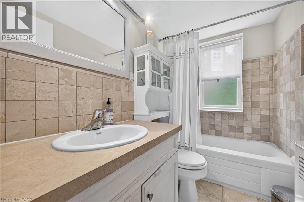 2422 New Street Unit# 9, Burlington, Ontario  L7R 1J6 - Photo 18 - 40845122