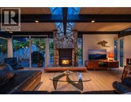 4513 Edgewood Pl, Saanich, British Columbia
