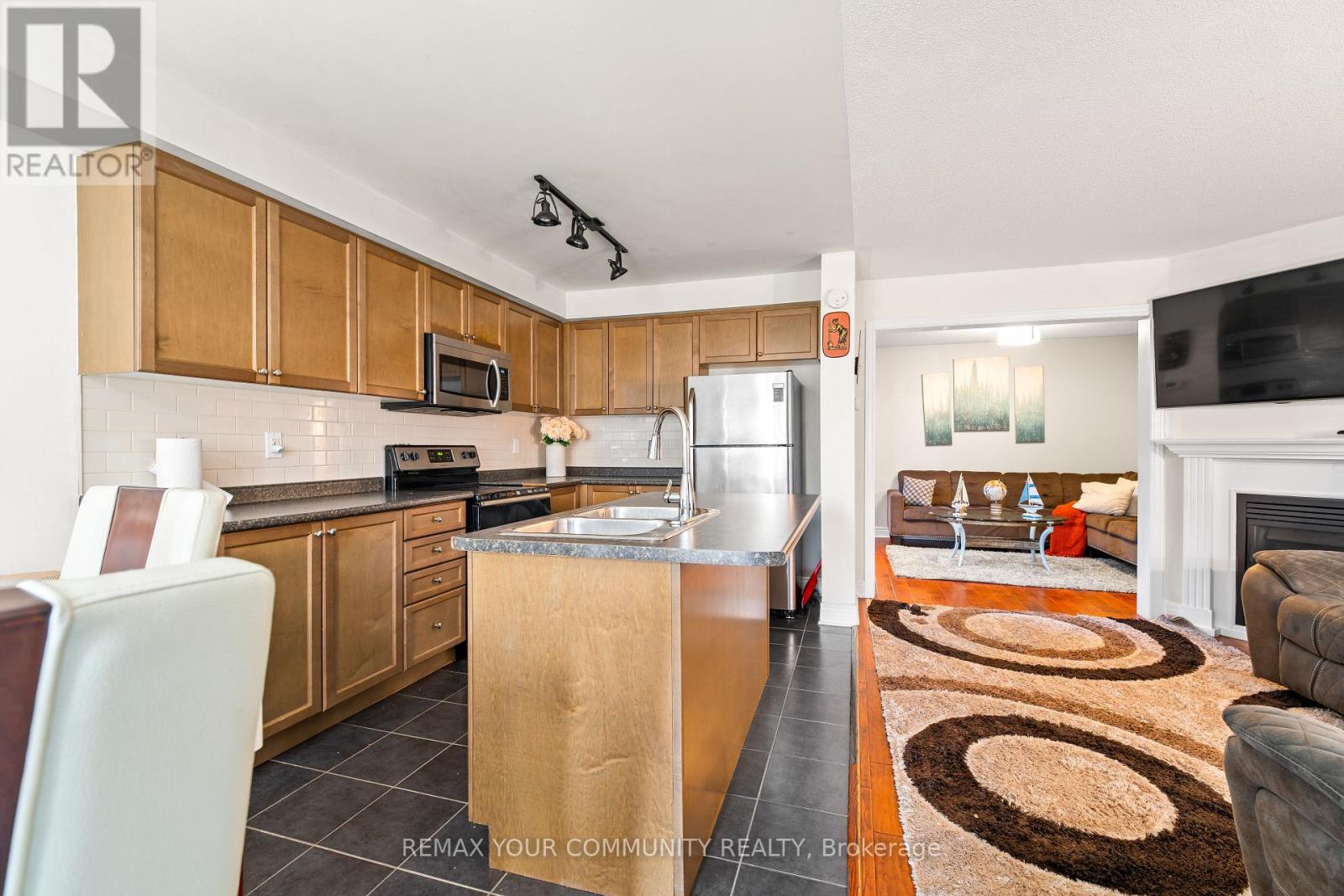 164 Dewell Crescent, Clarington, Ontario  L1E 0B9 - Photo 16 - E13589020