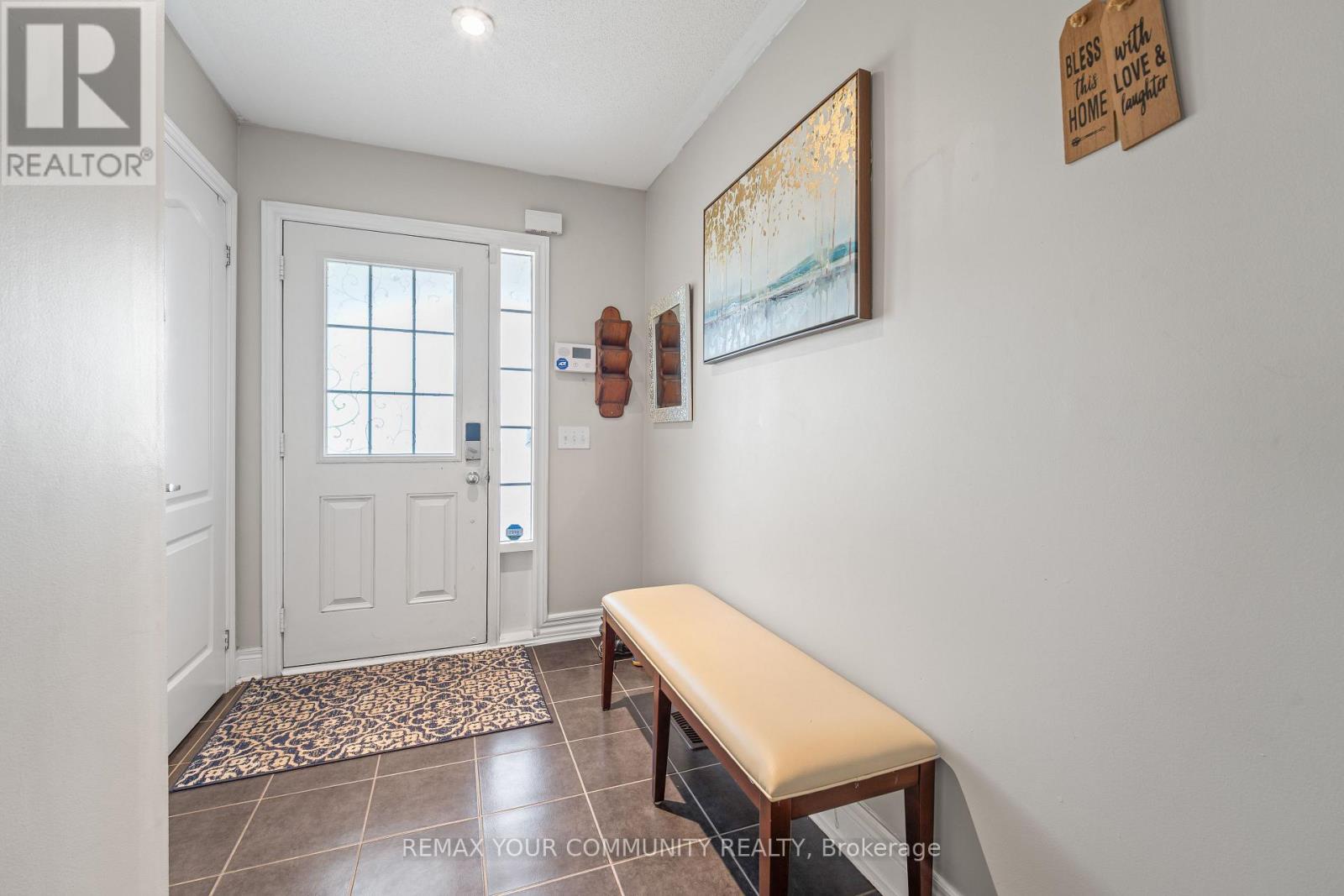 164 Dewell Crescent, Clarington, Ontario  L1E 0B9 - Photo 7 - E13589020