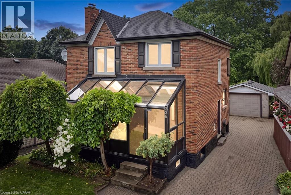 228 WATERLOO Street, Kitchener, Ontario