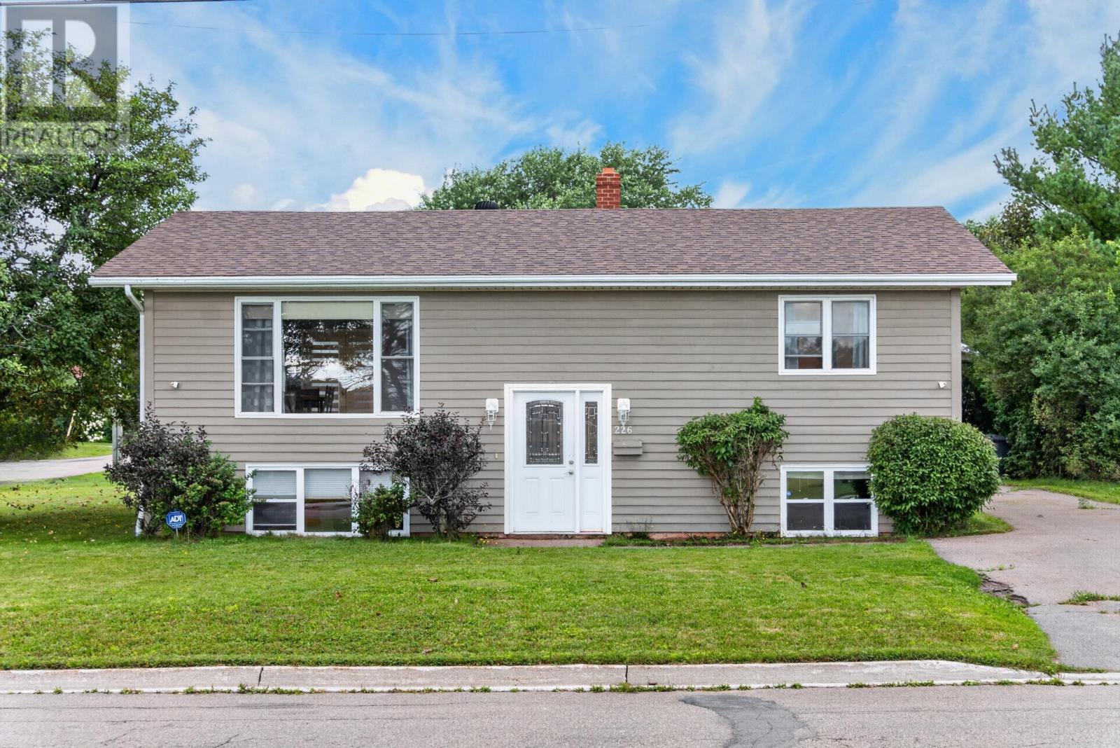 226 Arcona Street, Summerside, Prince Edward Island  C1N 2X2 - Photo 2 - 202621500