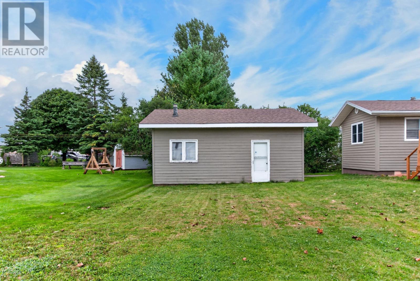 226 Arcona Street, Summerside, Prince Edward Island  C1N 2X2 - Photo 6 - 202621500