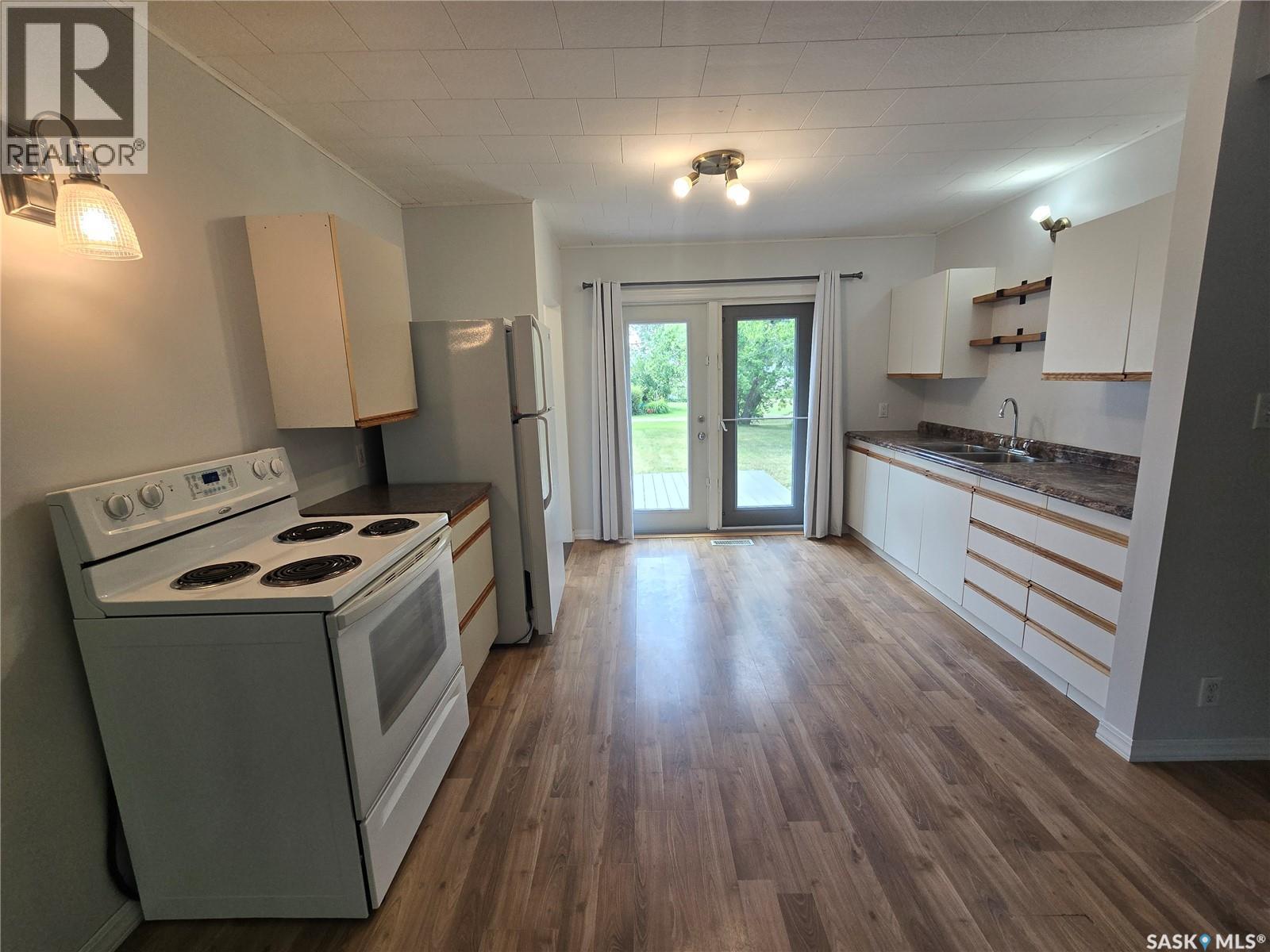 906 Pacific Street, Grenfell, Saskatchewan  S0G 2B0 - Photo 15 - SK046588