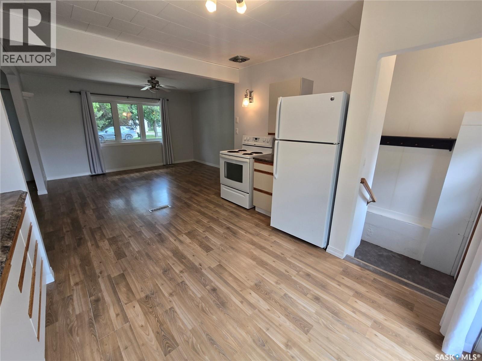 906 Pacific Street, Grenfell, Saskatchewan  S0G 2B0 - Photo 20 - SK046588