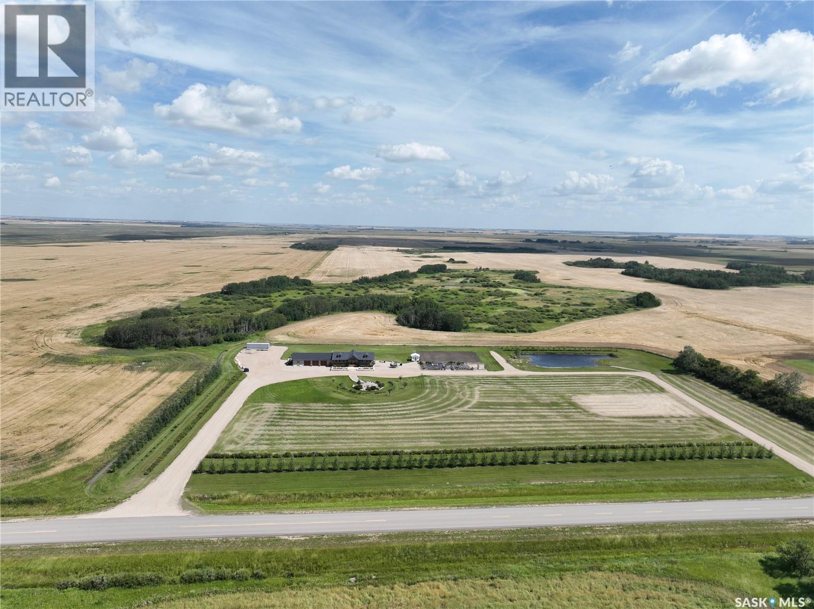 Bell Acreage, Brock Rm No. 64, Saskatchewan  S0C 0G0 - Photo 3 - SK046444