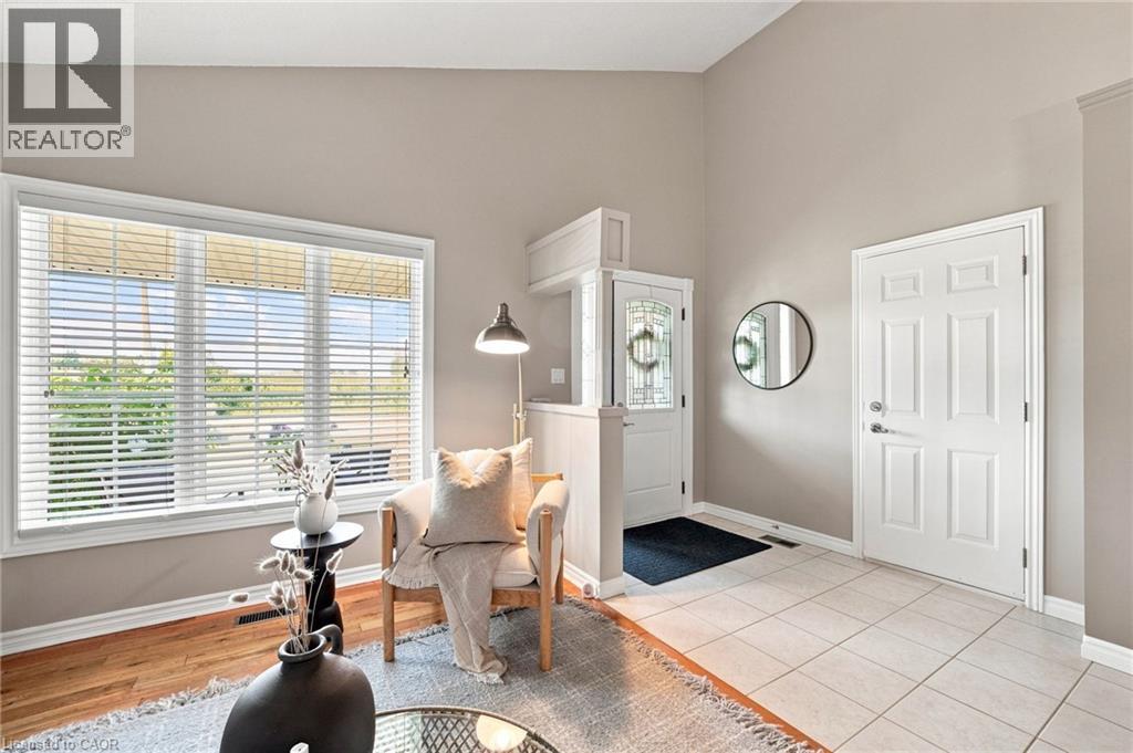 546 Jerseyville Road W, Hamilton, Ontario  L9G 3L5 - Photo 4 - 40858128