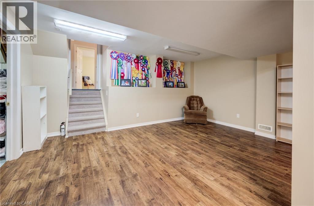 546 Jerseyville Road W, Hamilton, Ontario  L9G 3L5 - Photo 39 - 40858128