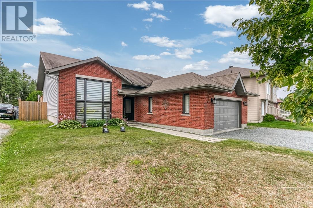 1411 Jeanne D'arc Street, Hanmer, Ontario  P3P 0B9 - Photo 2 - 2130011