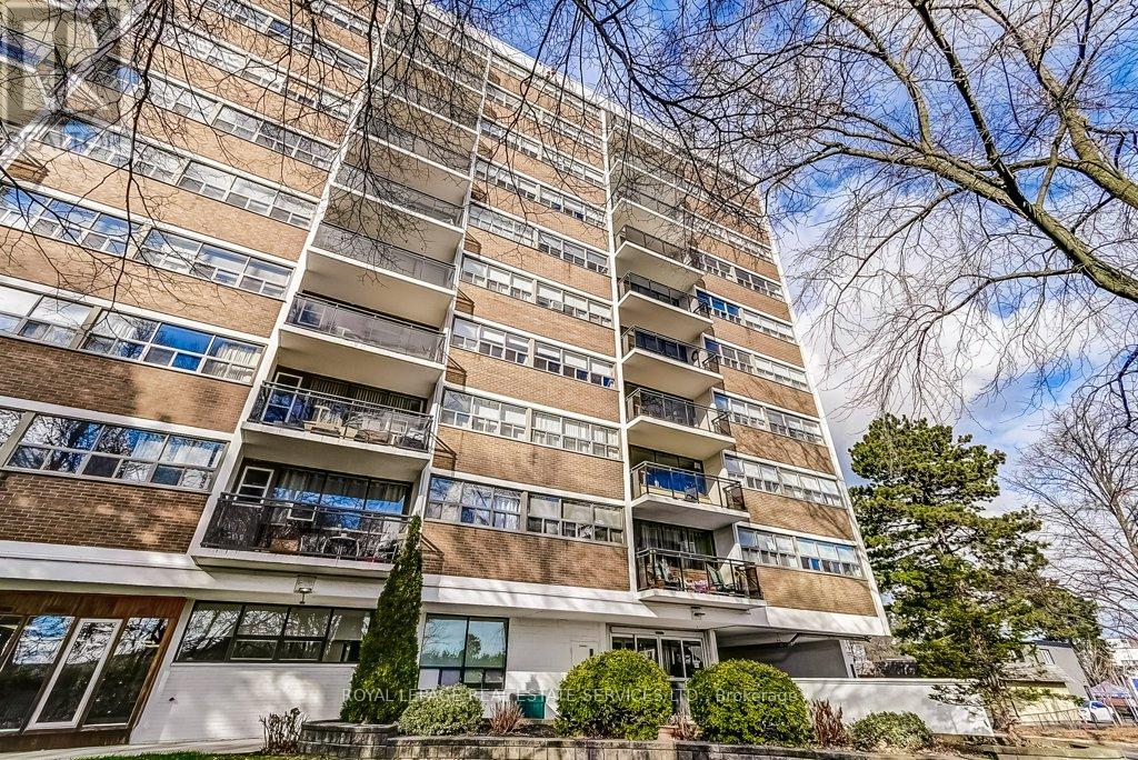 404 - 212 Kerr Street, Oakville, Ontario  L6K 3B1 - Photo 33 - W12983430