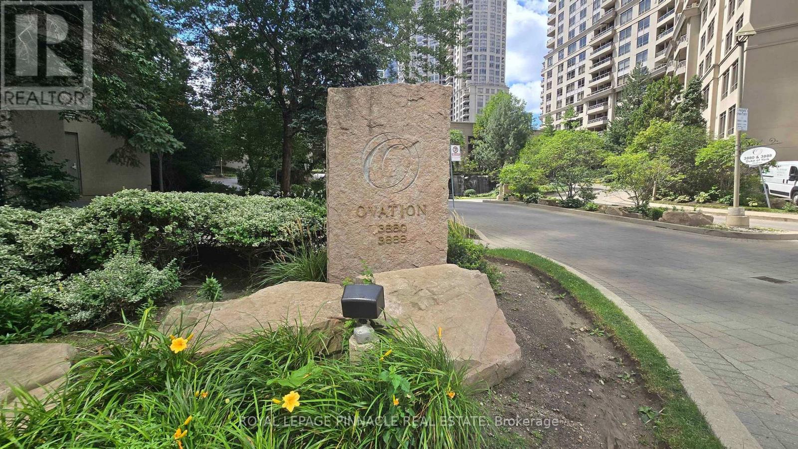 2801 - 3880 Duke Of York Boulevard, Mississauga, Ontario  L5B 4M7 - Photo 4 - W13685384