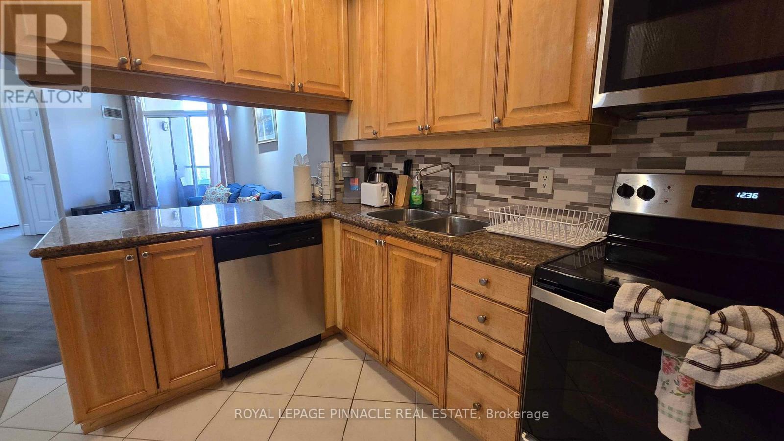 2801 - 3880 Duke Of York Boulevard, Mississauga, Ontario  L5B 4M7 - Photo 13 - W13685384