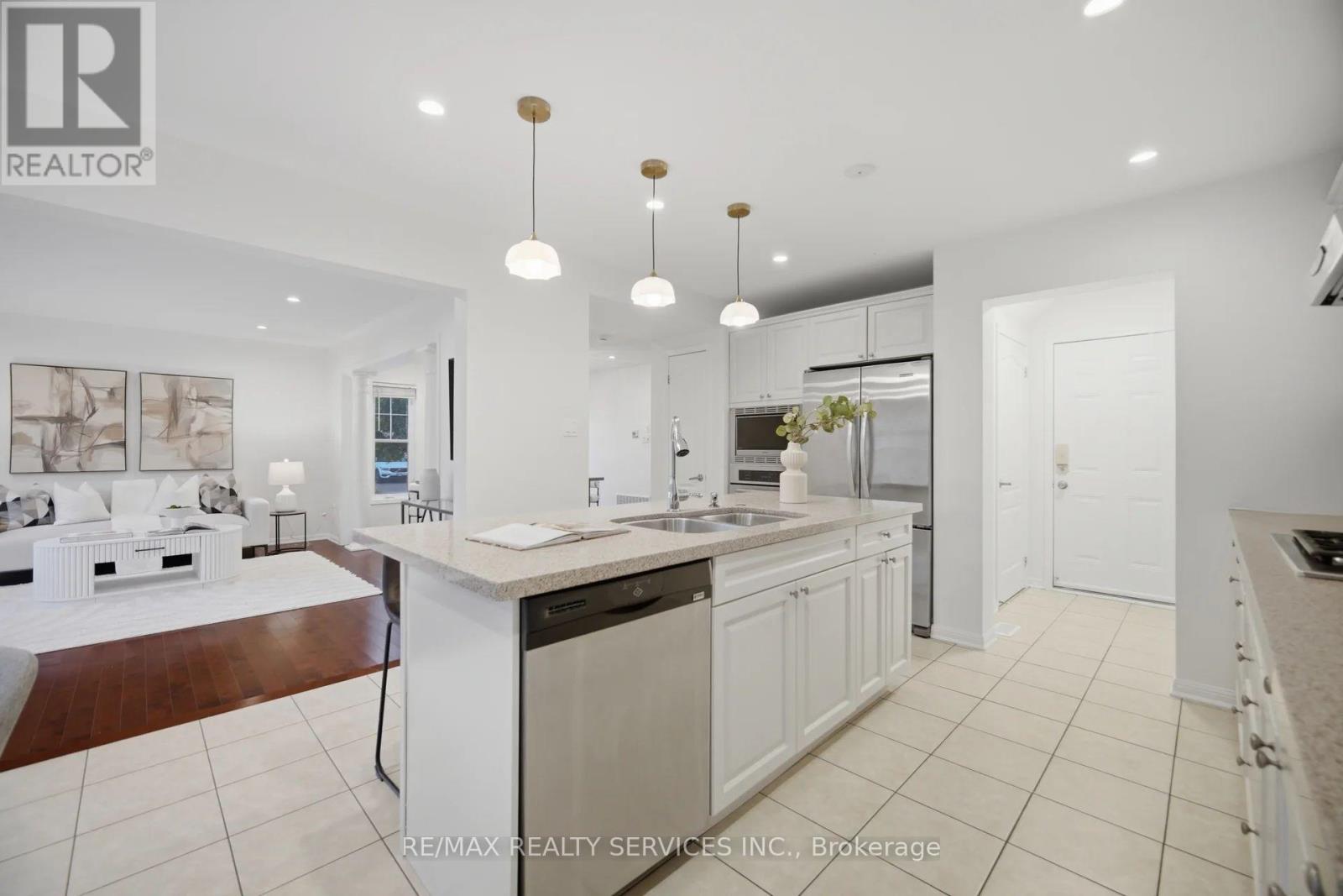 454 Grenke Place, Milton, Ontario  L9T 7T6 - Photo 13 - W13711380