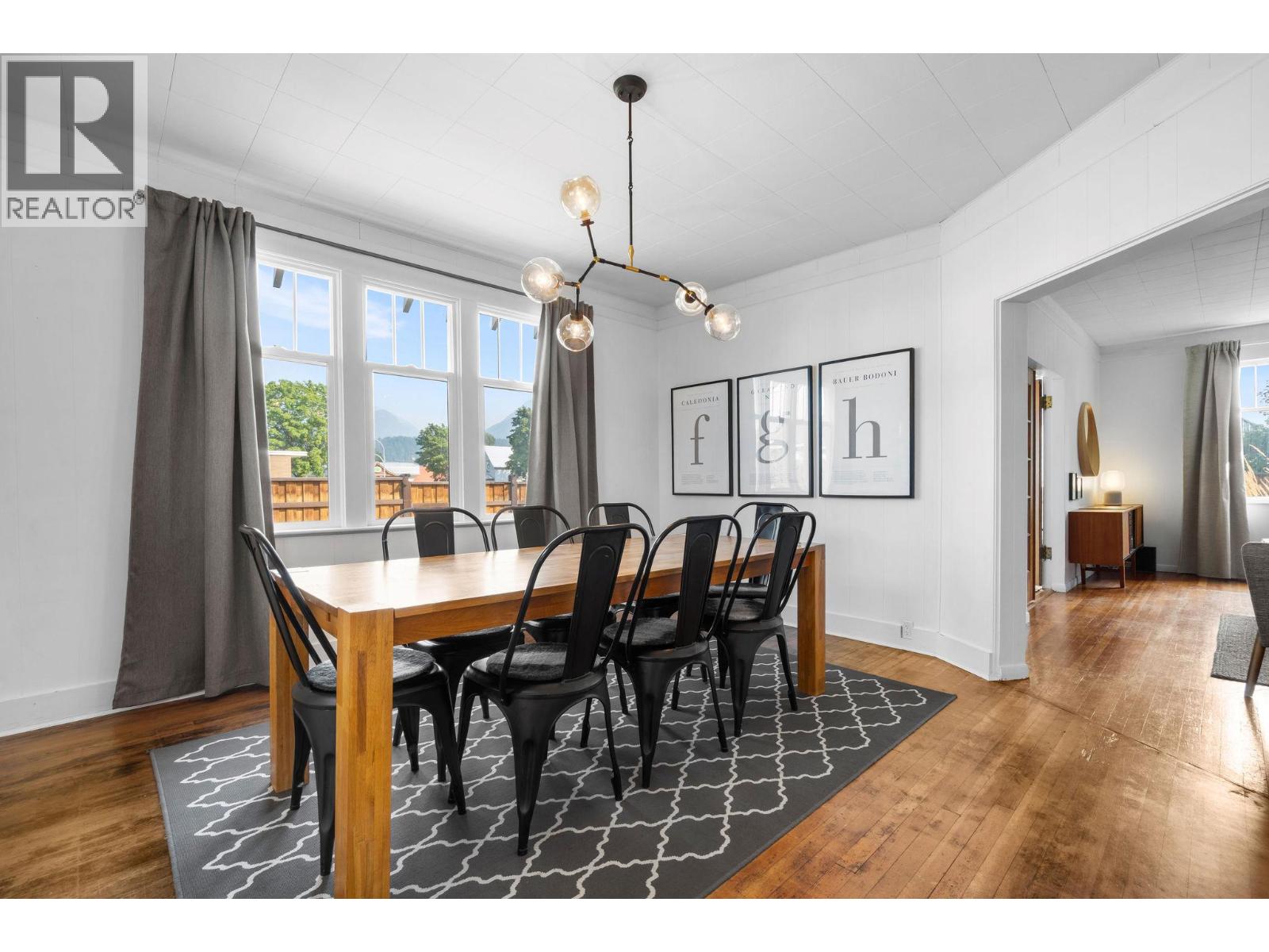 701 Broadway Street W, Nakusp, British Columbia  V0G 1R0 - Photo 11 - 10398307