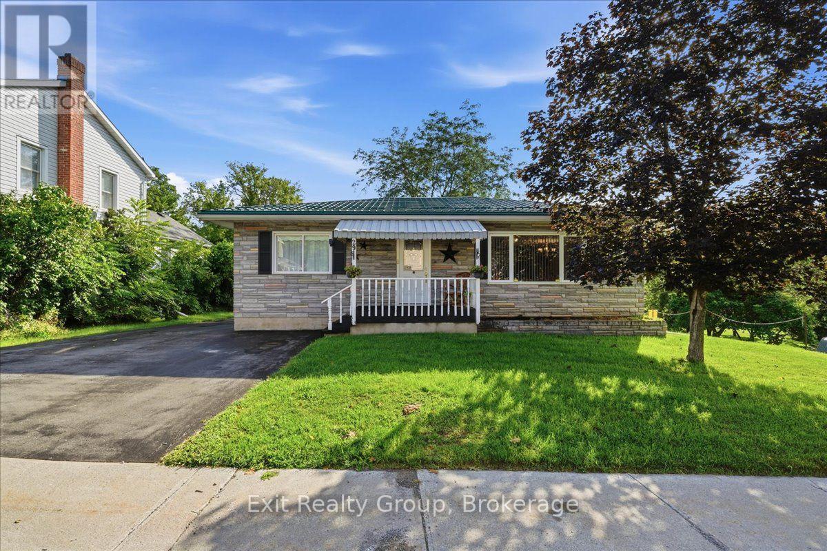 29 Emma Street, Stirling-Rawdon, Ontario  K0K 3E0 - Photo 1 - X13711740