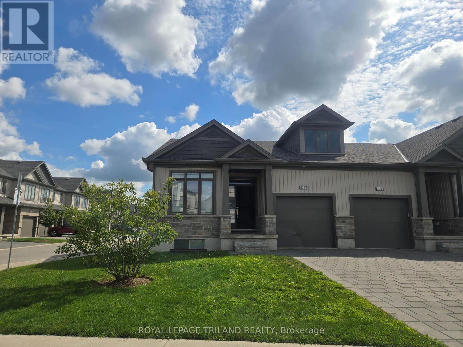 $479,9002284 Evans Boulevard, London South, Ontario