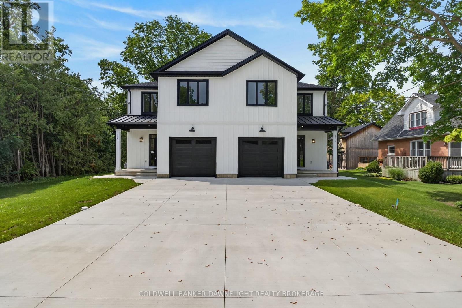 $553,000117 James Street, North Middlesex, Ontario