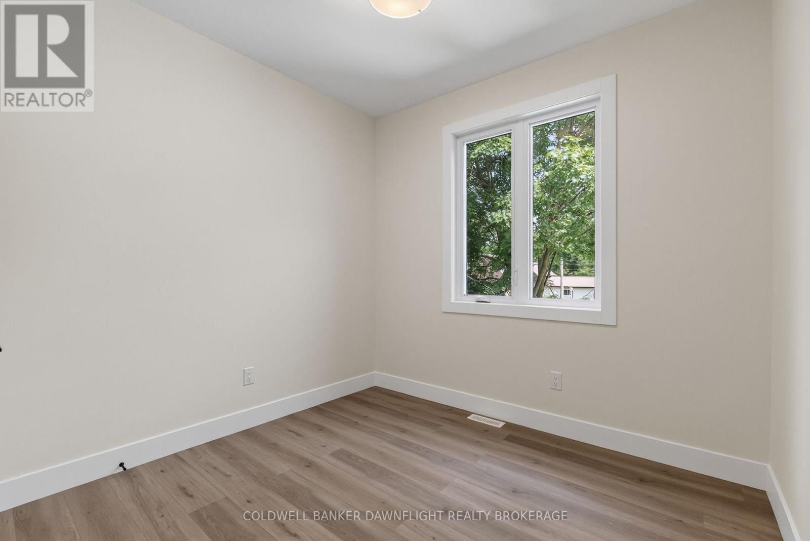 117 James Street, North Middlesex, Ontario  N0M 1A0 - Photo 19 - X13711716