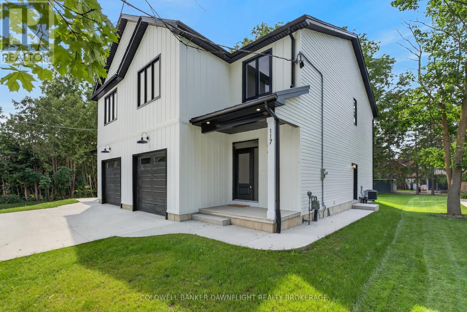 117 James Street, North Middlesex, Ontario  N0M 1A0 - Photo 2 - X13711716