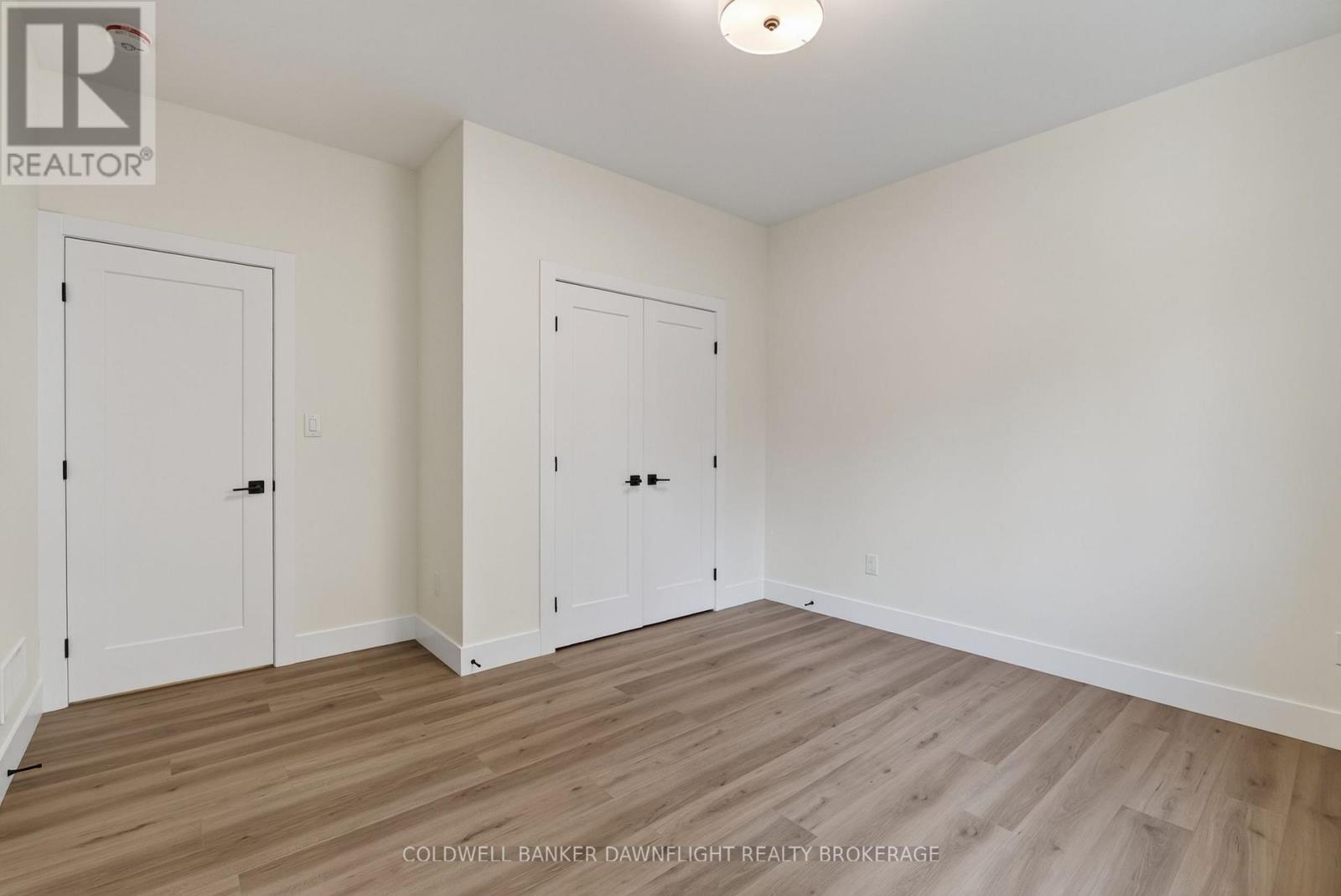 117 James Street, North Middlesex, Ontario  N0M 1A0 - Photo 24 - X13711716