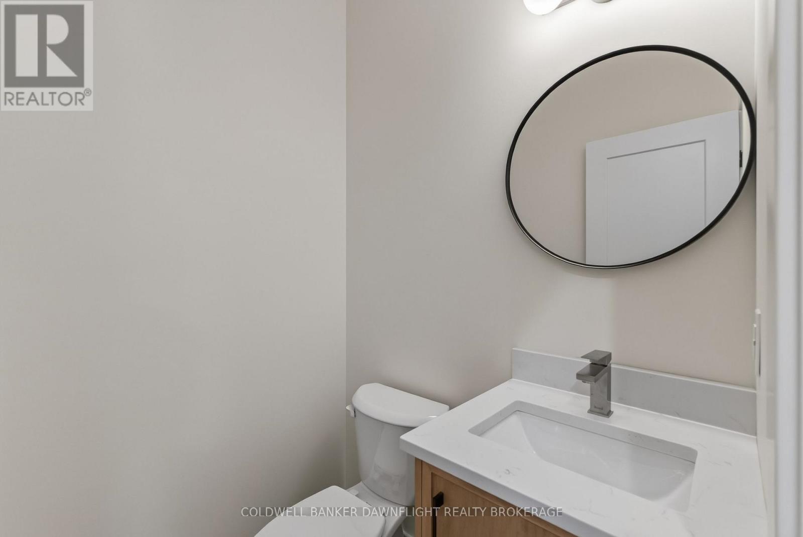 119 James Street, North Middlesex, Ontario  N0M 1A0 - Photo 11 - X13711720