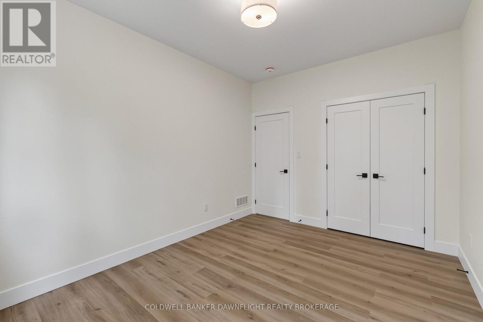 119 James Street, North Middlesex, Ontario  N0M 1A0 - Photo 23 - X13711720
