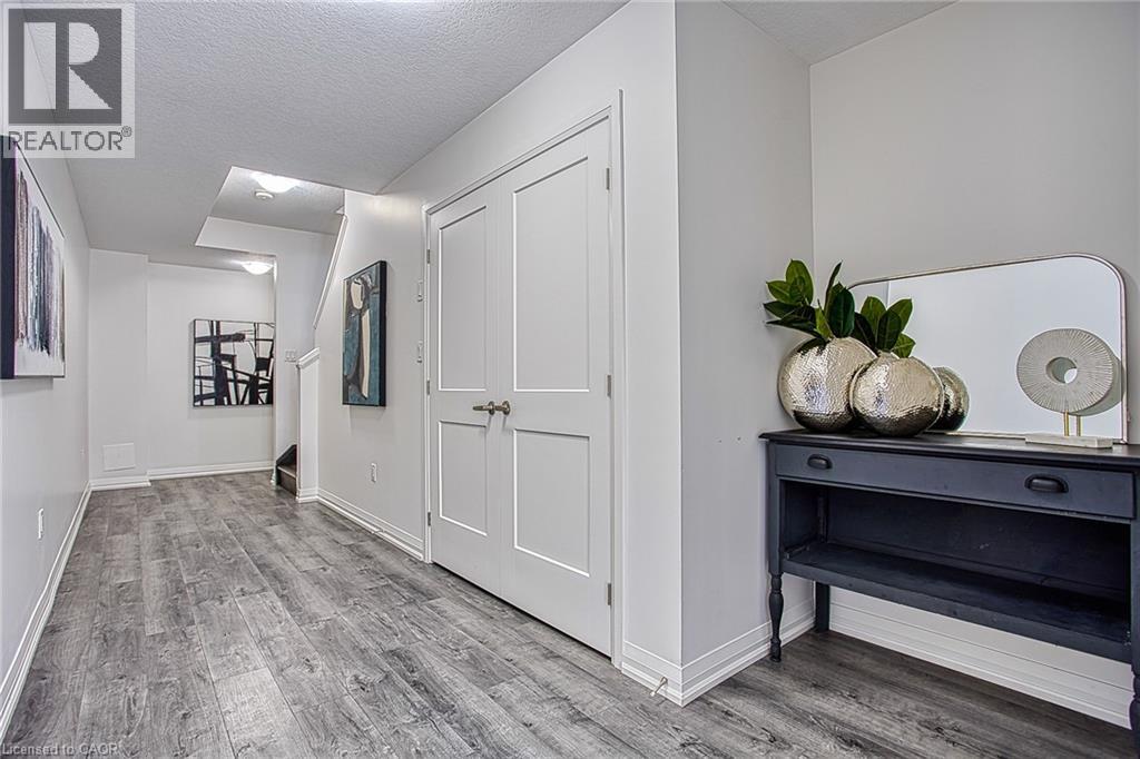 5000 Connor Drive Unit# 25, Beamsville, Ontario  L3J 0T4 - Photo 3 - 40855975