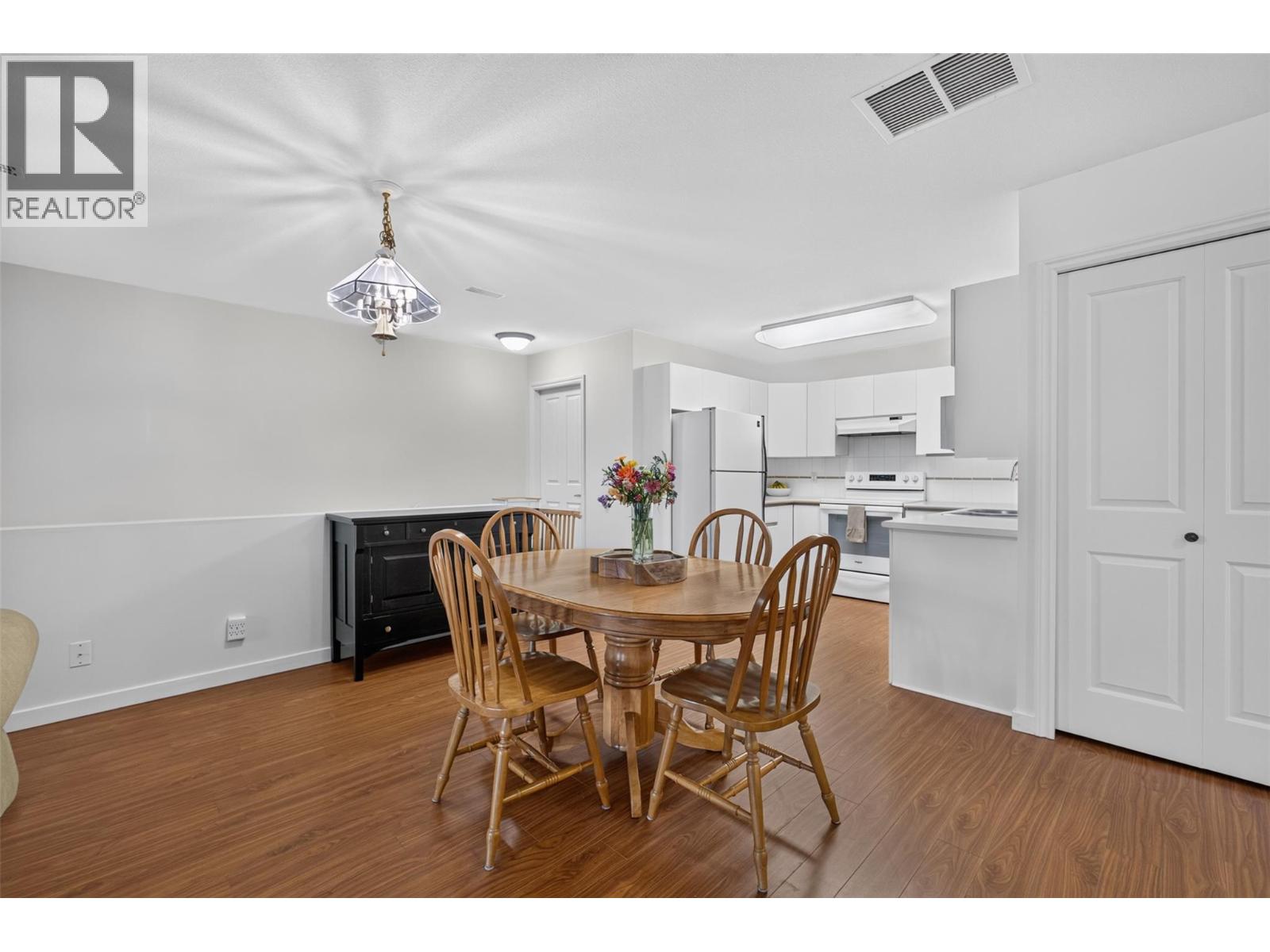 2350 Stillingfleet Road Unit# 205, Kelowna, British Columbia  V1W 3X9 - Photo 11 - 10397823