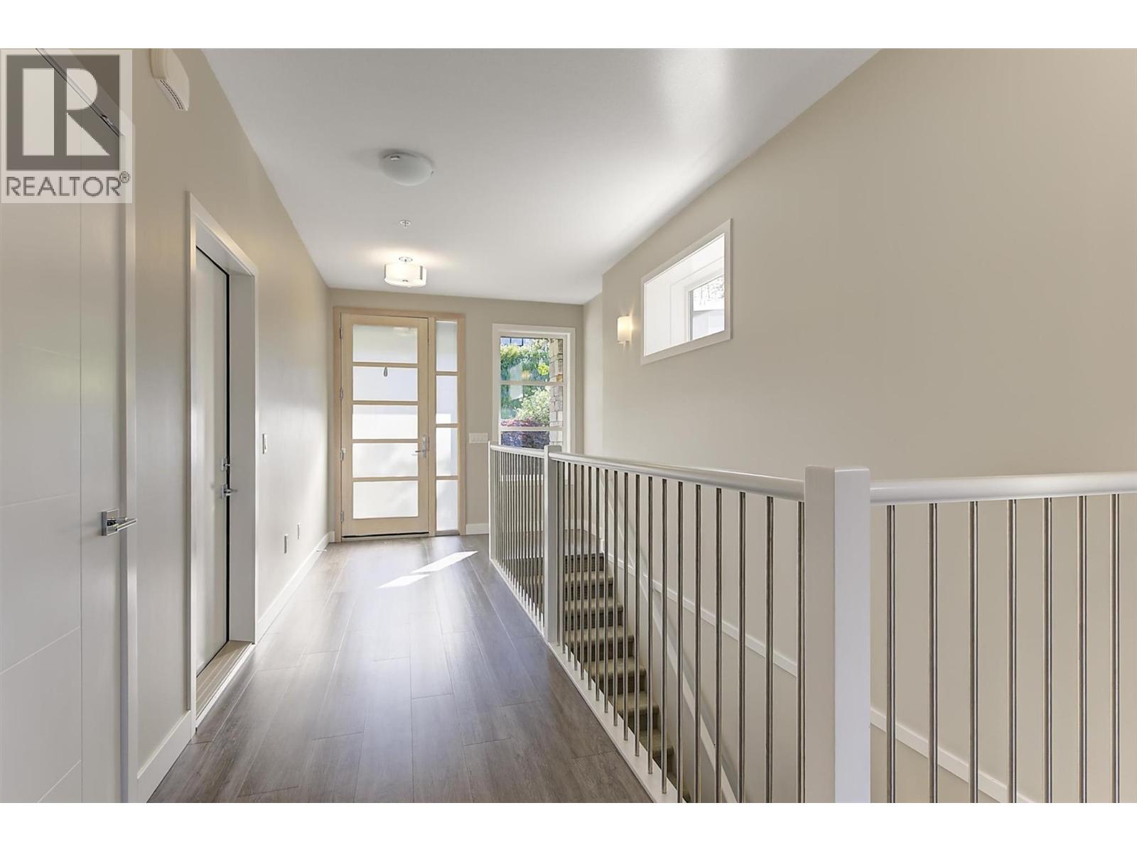 9659 Santina Road, Lake Country, British Columbia  V4V 2R9 - Photo 6 - 10398722