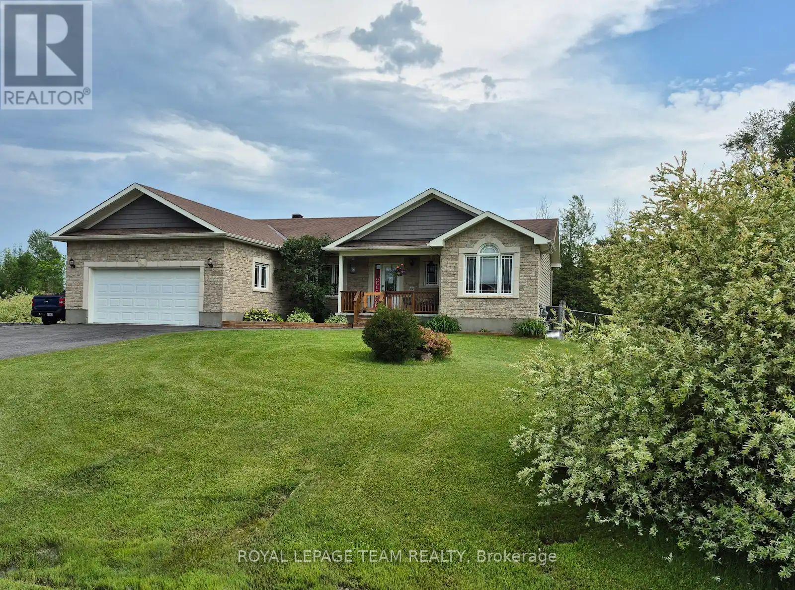 109 STONEWALK DRIVE, North Grenville, Ontario