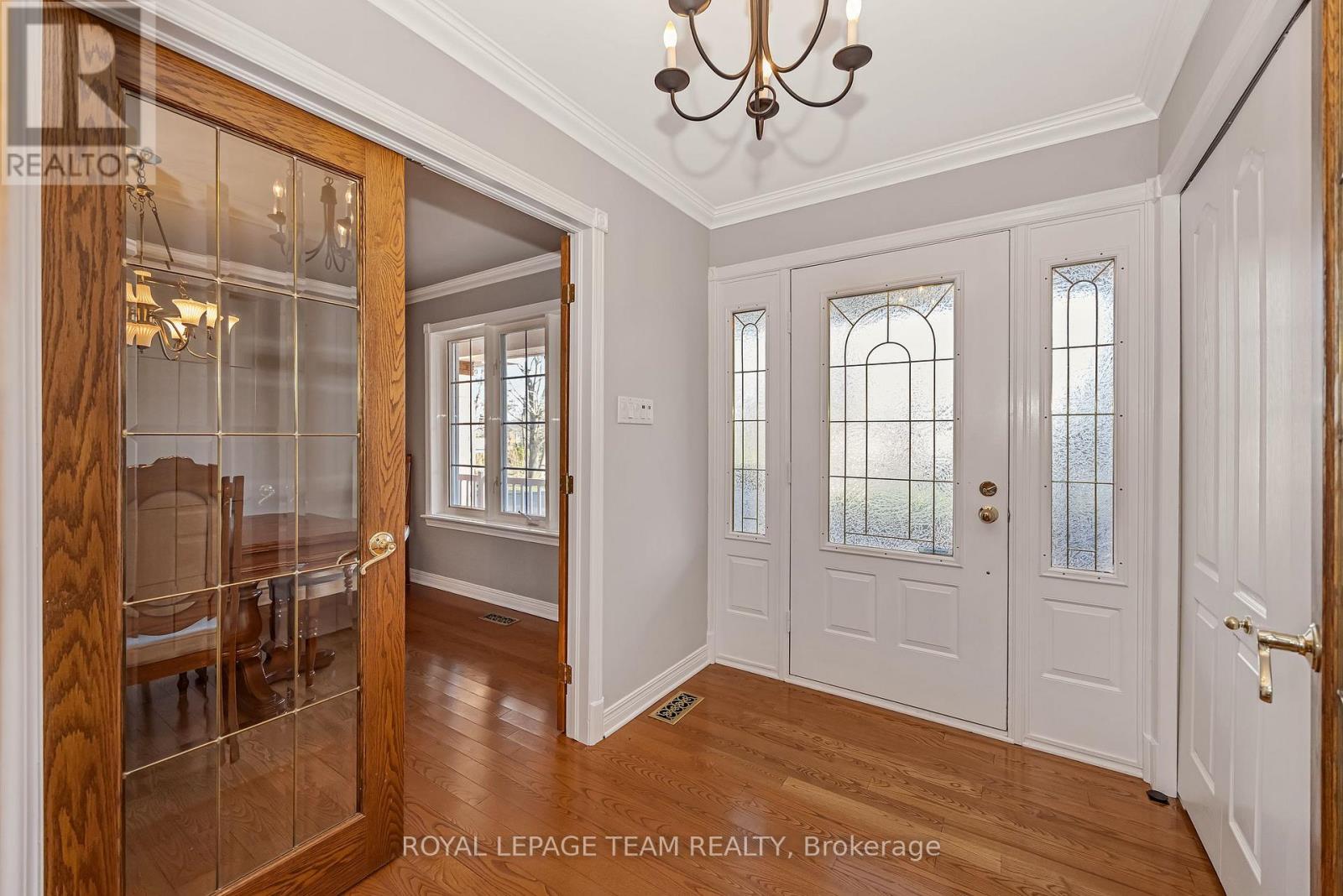 6543 Wheatfield Crescent, Ottawa, Ontario  K4P 1E9 - Photo 5 - X13711658