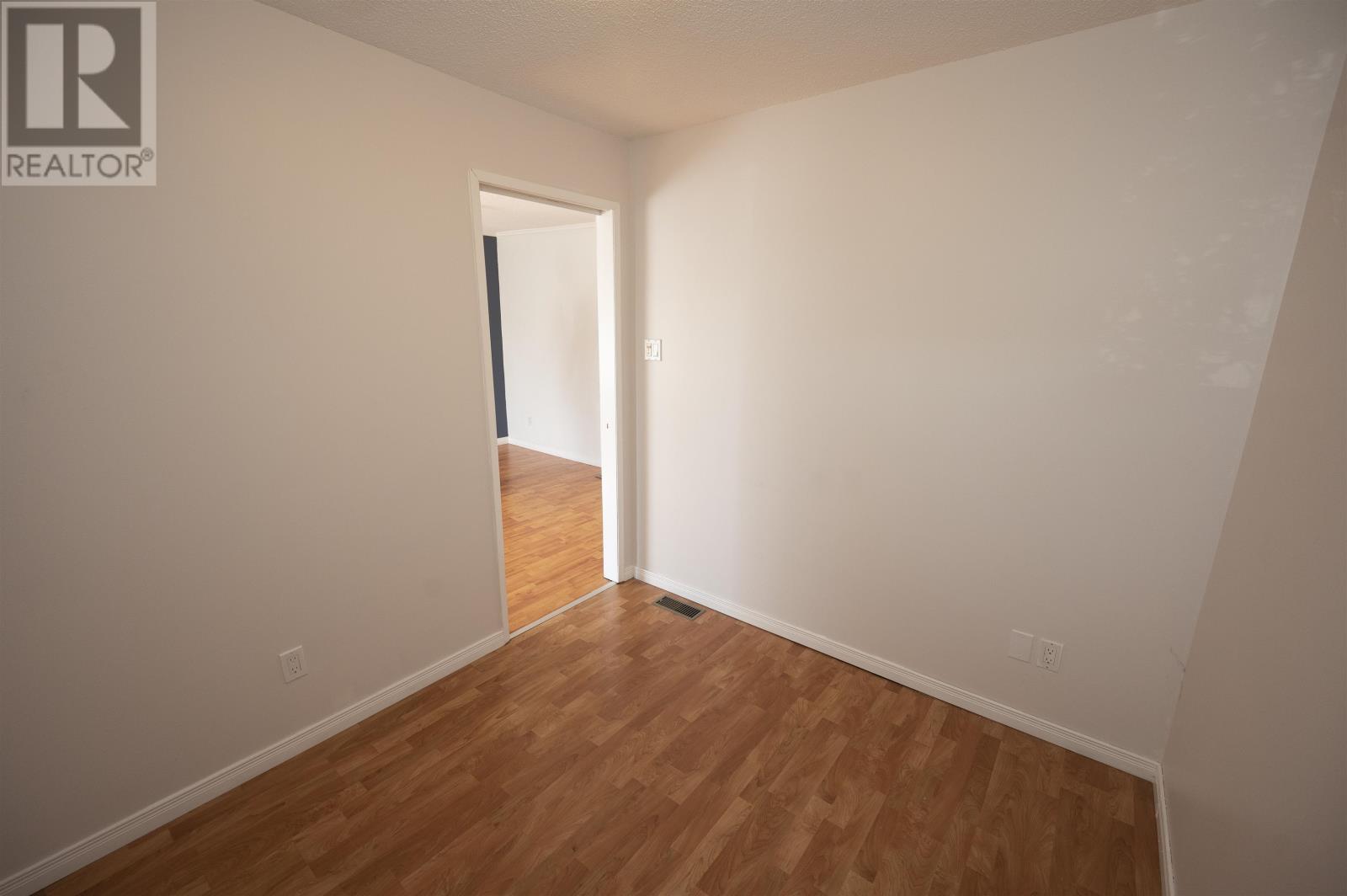 735 Ernestine Avenue, Thunder Bay, Ontario  P7E 1W9 - Photo 18 - TB2602517