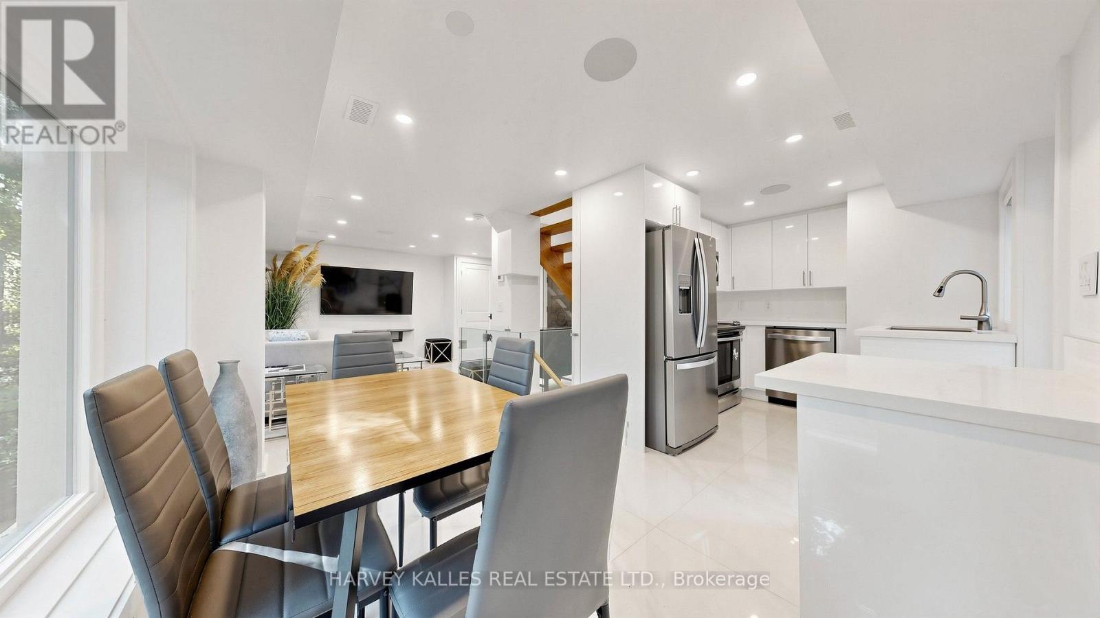23a Donwoods Drive, Toronto, Ontario  M4N 2E9 - Photo 13 - C13711614