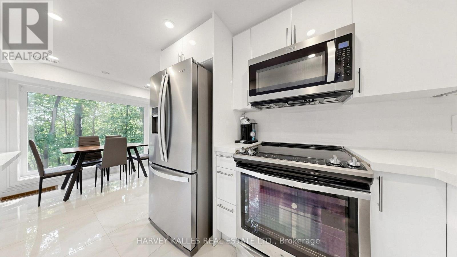 23a Donwoods Drive, Toronto, Ontario  M4N 2E9 - Photo 15 - C13711614