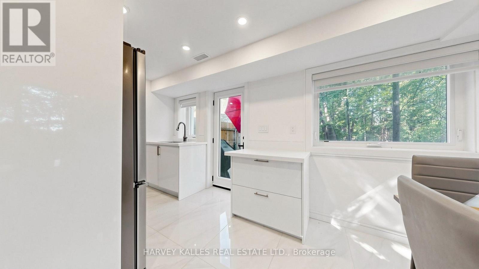 23a Donwoods Drive, Toronto, Ontario  M4N 2E9 - Photo 18 - C13711614