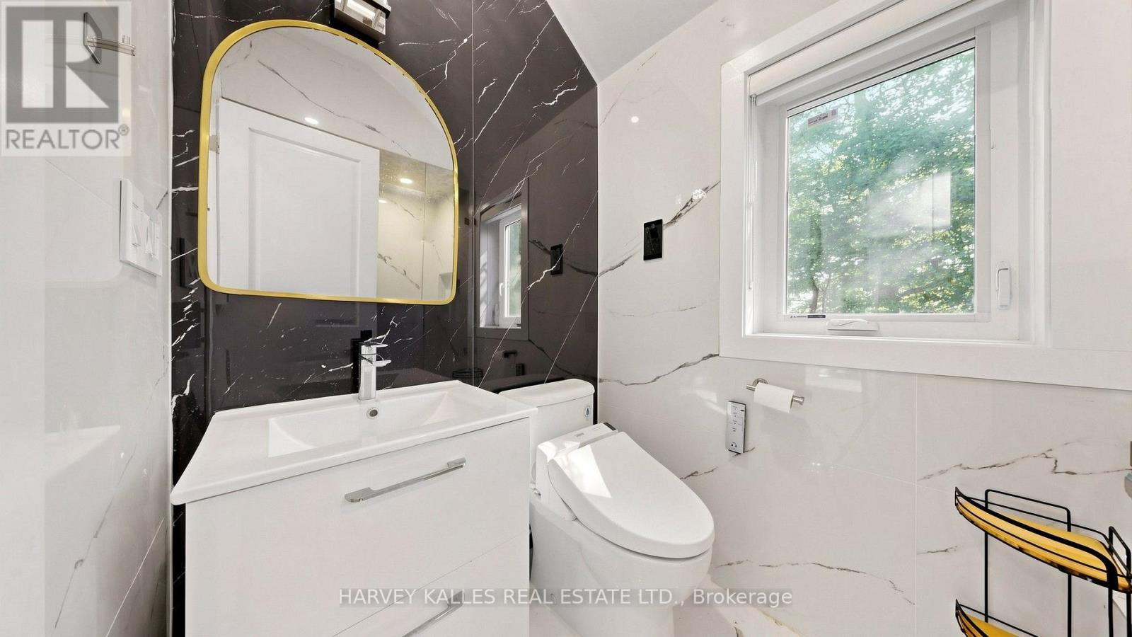 23a Donwoods Drive, Toronto, Ontario  M4N 2E9 - Photo 26 - C13711614