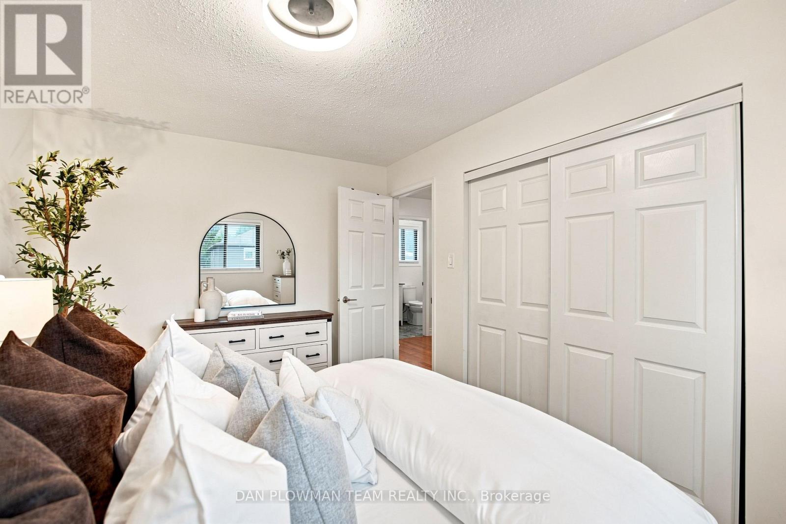 86 Barnes Drive, Ajax, Ontario  L1S 5E5 - Photo 14 - E13711584