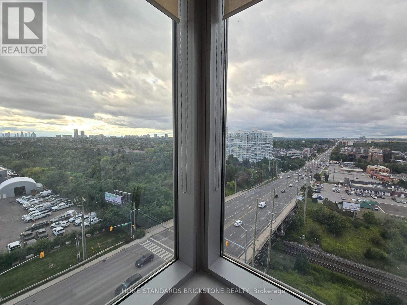 813 - 7191 Yonge Street, Markham, Ontario  L3T 0C4 - Photo 5 - N13711600