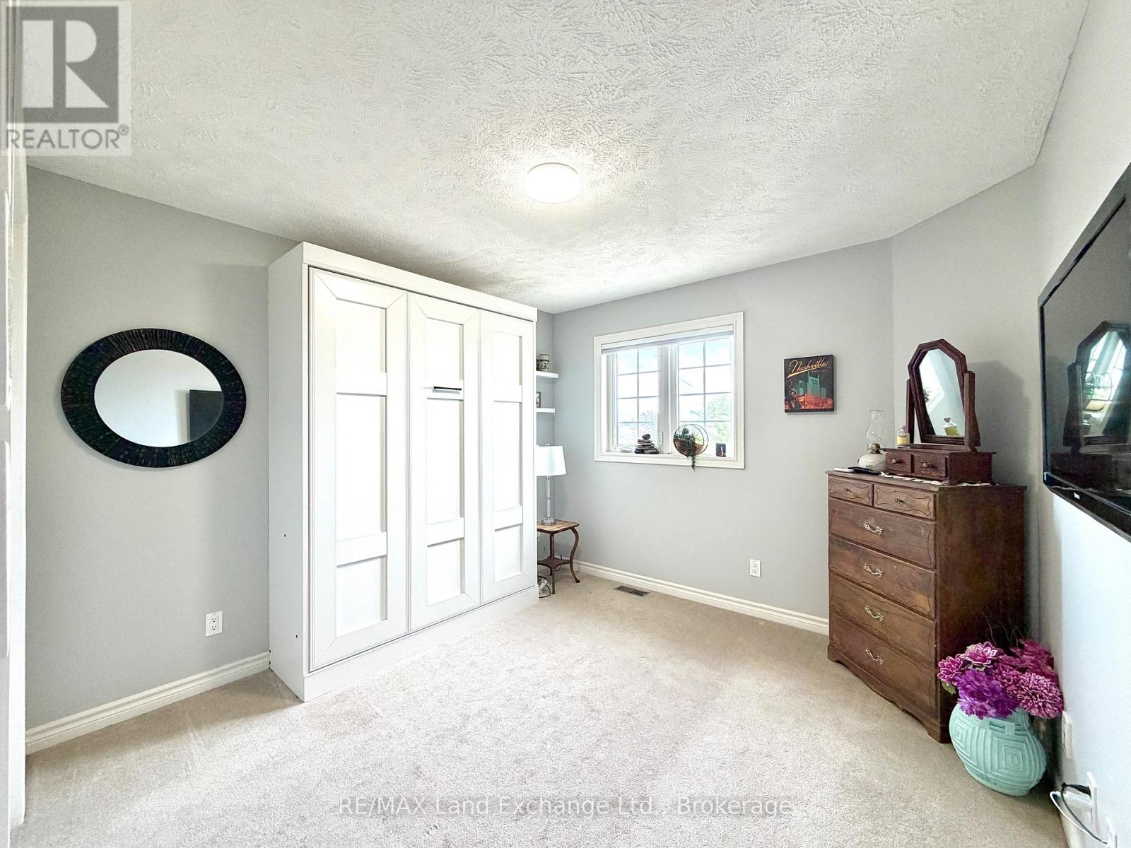 203 Stickel Street, Saugeen Shores, Ontario  N0H 2C1 - Photo 17 - X13711656