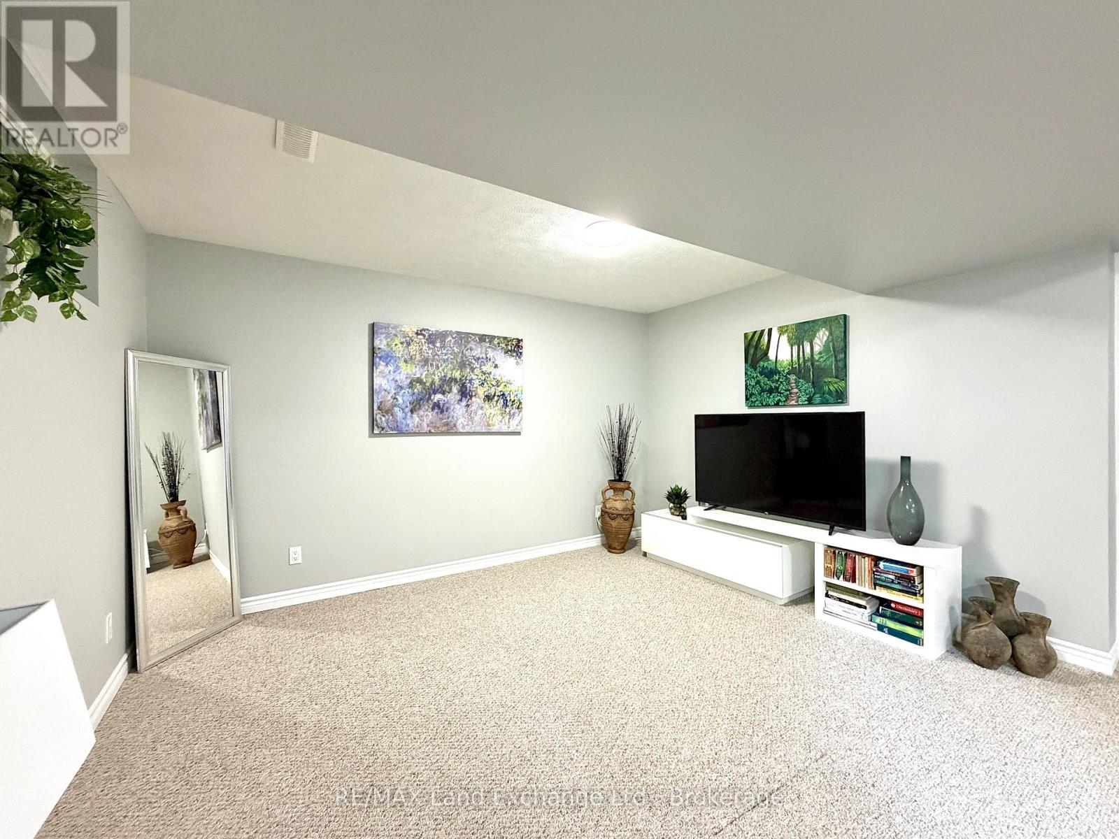 203 Stickel Street, Saugeen Shores, Ontario  N0H 2C1 - Photo 21 - X13711656