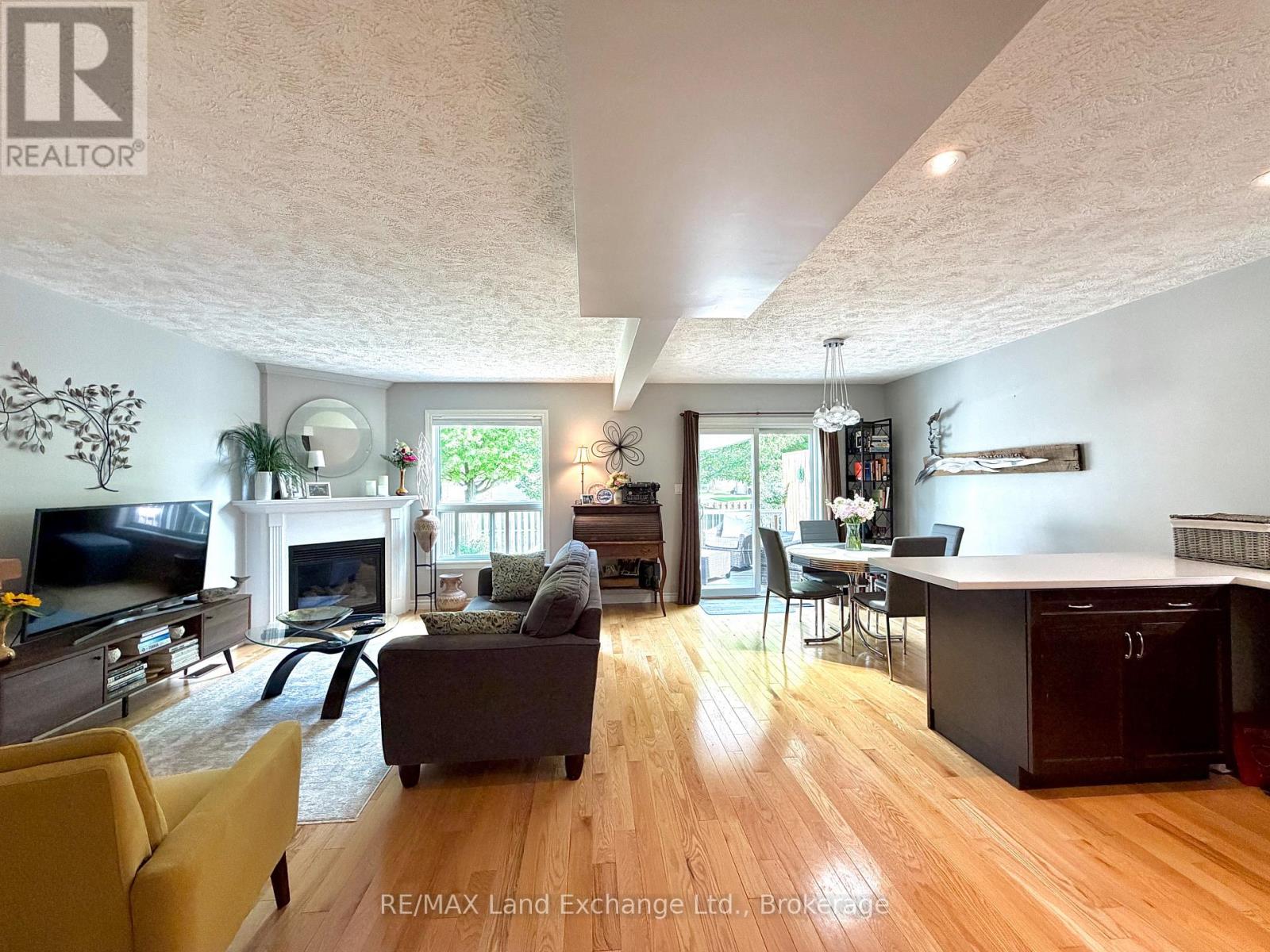 203 Stickel Street, Saugeen Shores, Ontario  N0H 2C1 - Photo 7 - X13711656